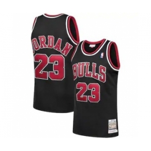 Men's Chicago Bulls #23 Michael Jordan Mitchell & Ness 1997-98 Hardwood Classics Jersey - Black