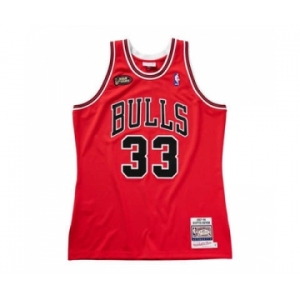 Men's Chicago Bulls #33 Scottie Pippen Red 1997-98 Finals Throwback Stitched Basketball Jersey