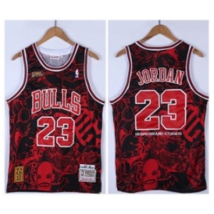 Men's Red Black Chicago Bulls #23 Michael Jordan 1995-96 Throwback Stitched Jersey
