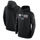 Men's Tampa Bay Buccaneers 2022 Black Crucial Catch Therma Performance Pullover Hoodie