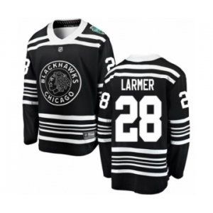 Men's Chicago Blackhawks #28 Steve Larmer Black 2019 Winter Classic Fanatics Branded Breakaway NHL Jersey