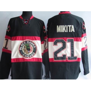 nhl chicago blackhawks #21 mikita black(third edition)