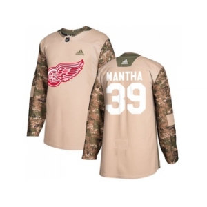 Men Adidas Detroit Red Wings #39 Anthony Mantha Camo Authentic 2017 Veterans Day Stitched NHL Jersey