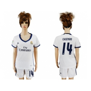 Women's Real Madrid #14 Casemiro Home Soccer Club Jersey2