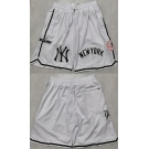 Men's New Yok Yankees White Shorts