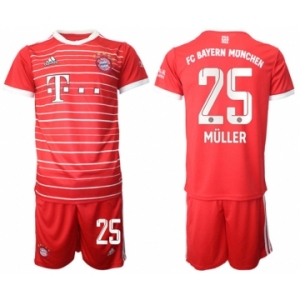 Men's FC Bayern München #25 Thomas Müller 22-23 Red Home Soccer Jersey Suit